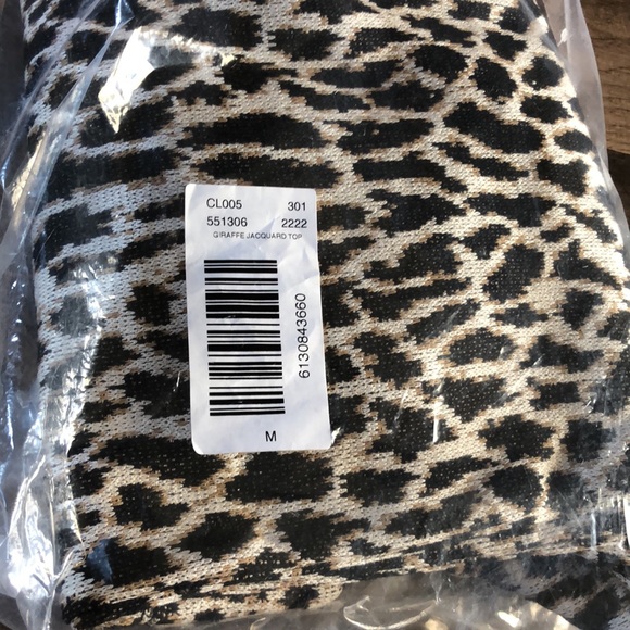 Loft Jacquard Top - Picture 8 of 8